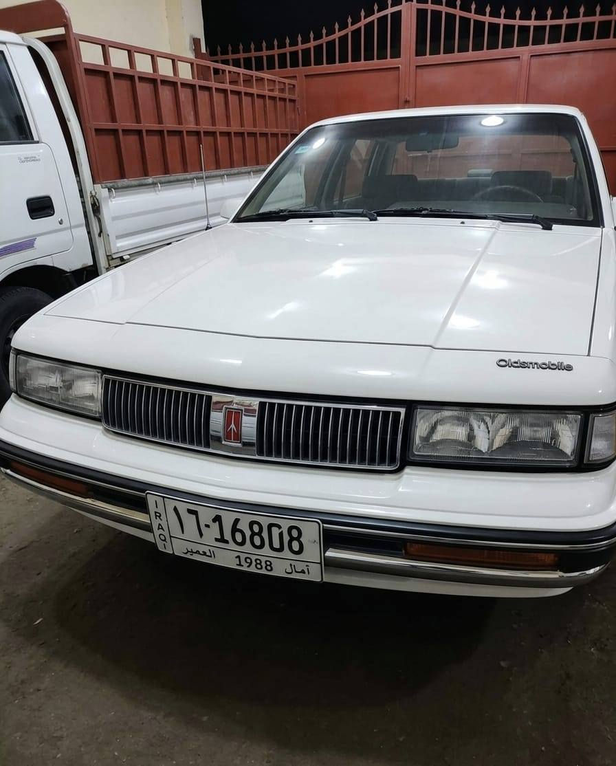 السلام عليكم سياره اولدز موديل 1990 سياره بلدية باسمي رقم انكليزي سياره جاهزه من كلشي عنوان بغداد الصدرية رقم *********** سعر 30 ورقه وبيها مجال للشراي تخم تأير للتفاصيل أكثر اتصل على رقم وبيك خير وتدلل
