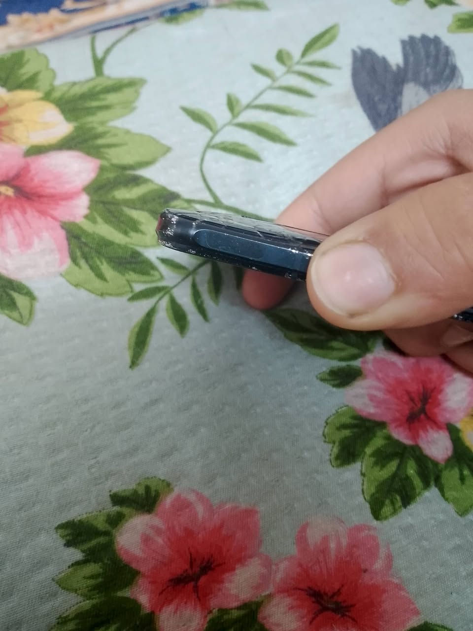 ريد ماجيك 6 للبيع نسيت اكول بالفيديو الجهاز بي شفتات مال ببجي منه وبي السعر 150 وبي مجال مكاني بغداد العبيدي رقم اتصل ***********
