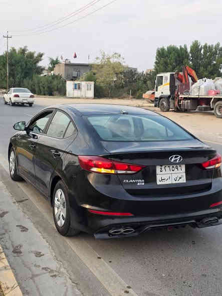 السلام عليكم
النترا موديل 2017
ممشاه 118
شرط كير ومكينه ممفتوحه فقط كيس المكينه تنضيف 
سونار موجود جديد 
***********
السعر 115 وبيها مجال
