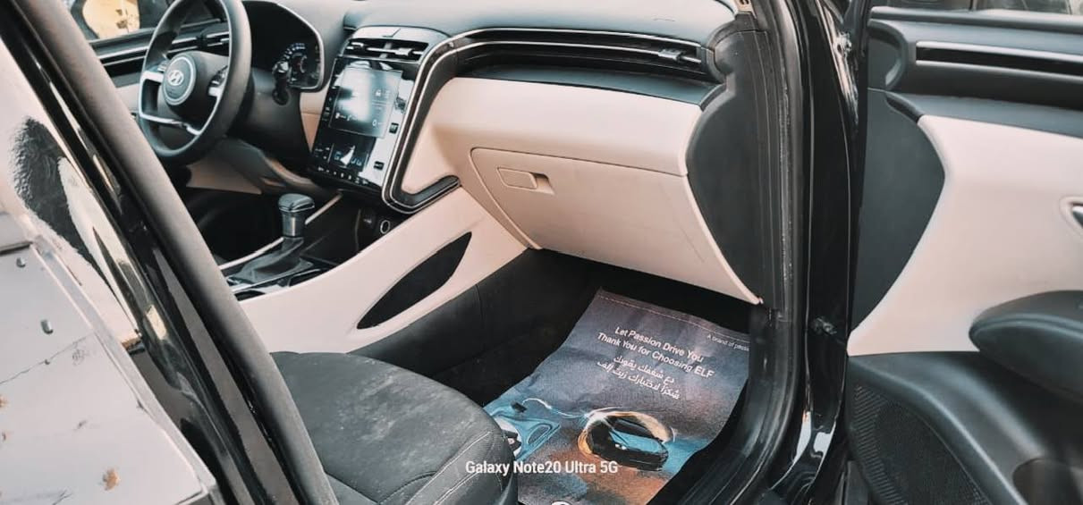 سلام عليكم ورحمه الله توسان 2024 بيها هواي مواصفات ما عده الفتحه والكشنات الجلد سياره بسمي شهداء سنتين وتتحول سياره حادثها مثل ما موضح بل الصور القماره فقط الكصه والباقي شخوط ،،، للعلم السياره مصبوغه بل الامارات مصبوغه عام ما عده نص القماره والجنطه سياره لا كص ولا بيها شي متاذي صبغها اثر شخوط مكانها بغداد مدينه الصدر 
***********.       170 بيها مجال
