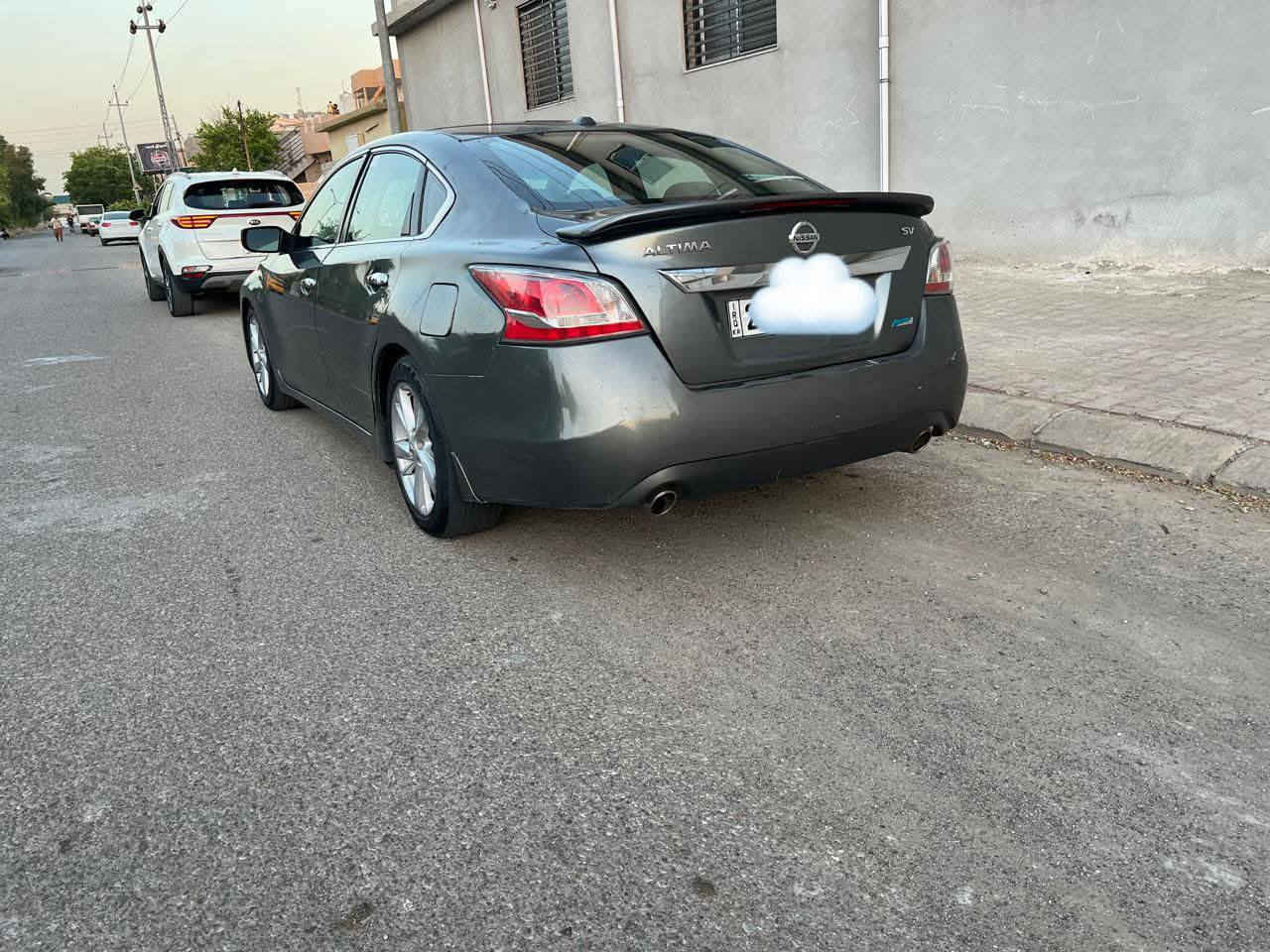 نيسان التيما 2015
ادوات كصه جنطه السياره بصمه كشن كهربائي تشغيل عن بعد شاشه كامره خلفيه السياره جاهزه كير محرك صدر تبريد ثلج السعر48بيع مراوس 

***********

