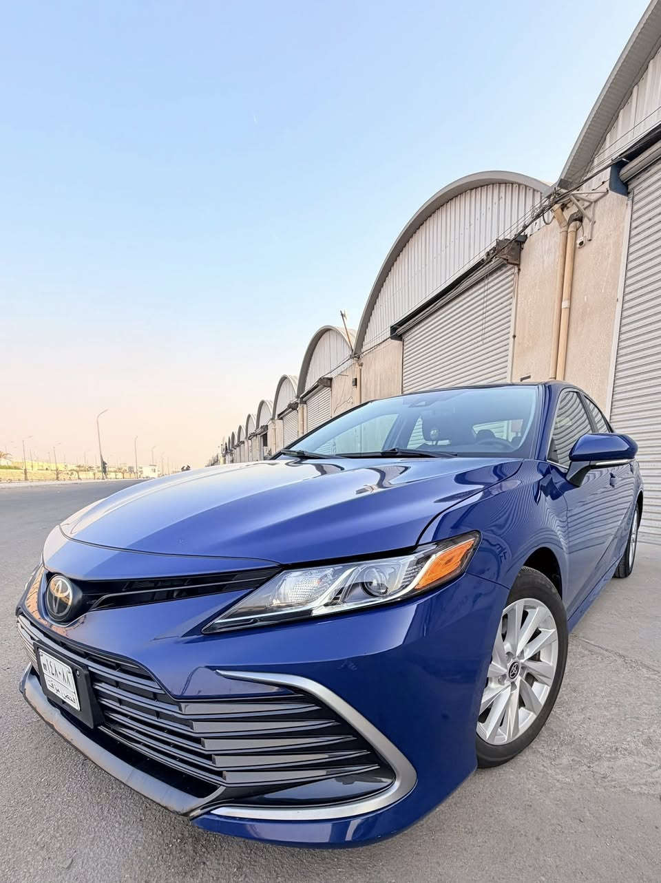 السلام عليكم
تويوتا كامري 2024 LE 
•وارد امريكي
•مكينة  2500
المواصفات : 
 ثلاث انظمة قيادة  
رادار امامي وجانبي 
تحذير مغادرة خط السير 
تحذير تصادم 
توقف ذاتي  
دخول ذكي 
جام اوتو 
جي بي اس  
كامرة خلفية 
بصمة
•ماشية 10 الف
••تقرير غرق مياه امطار (تعمل وتسير )
•كاملة بدون نقص 
•العنوان : البصرة /ابي الخصيب
•السعر188
رقم الهاتف :***********
