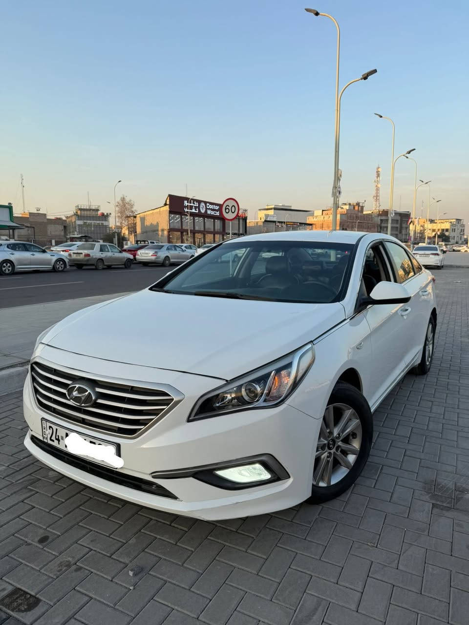 سلام عليكم
سوناته 2017 ادوات ادوات كصه جنطه دخول جديد جاهزه مكينه كير حداده تبريد 
محرك 2000دوش غاز متوئم شمالي نكليزي طبق الصل السعر 57$  
العلوان البصره 
الهاتف ***********
