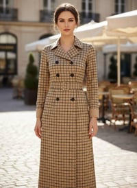 ملابس • بدون تفاصيل