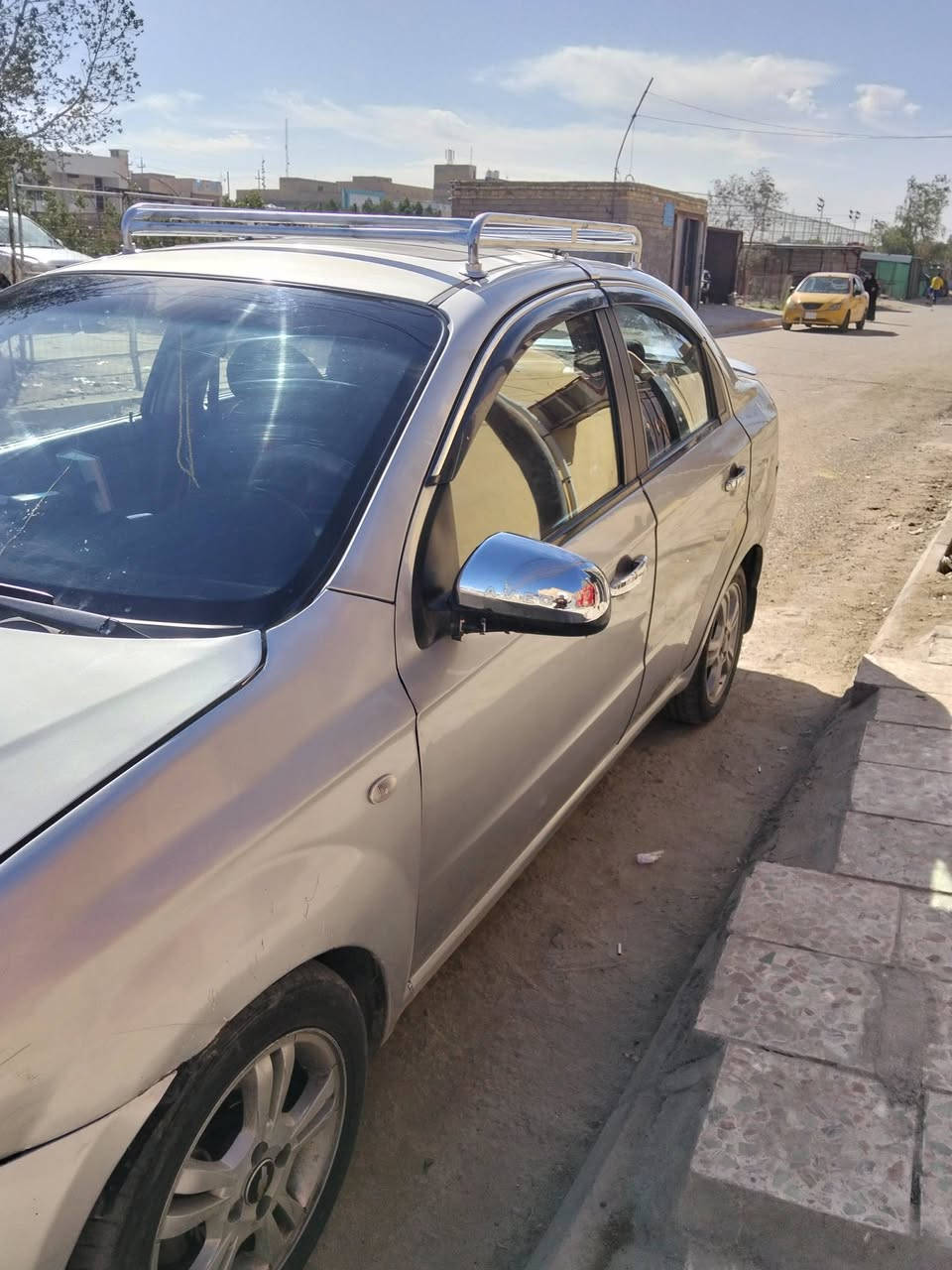 افيو للبيع 2008 امريكي مكان الناصريه باسمي مشروع وطني بغداد سعر السياره 55 وبيها مجال رقم الهاتف ***********
