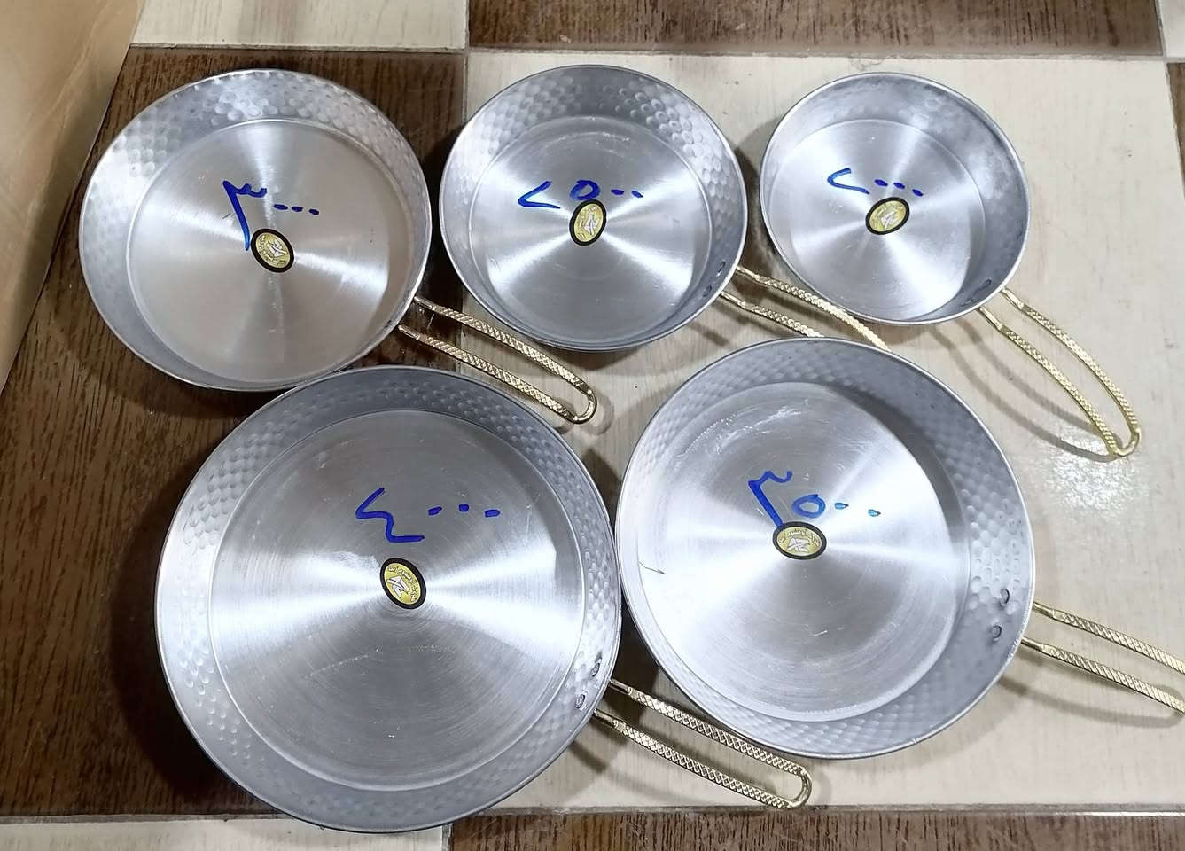 طاوات فافون احجام


**إذا كنت صاحب هذا الإعلان وتريد حذفه لأي سبب، رجاءا أرسل رسالة إلى الدعم الفني**