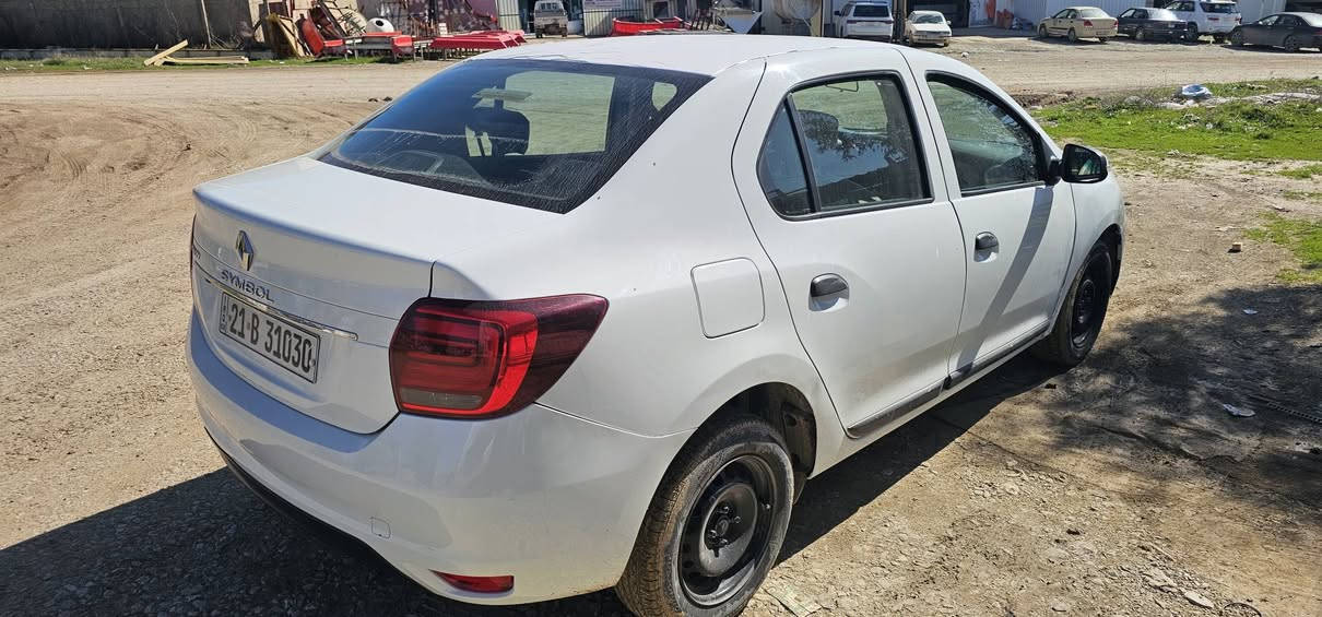 سڵاو 
ڕینۆی سمبول،اوتۆماتیک،سپی بەفری،سلێمانی، 
شاشە و کامێرا،بەشەرتی گێڕومەکینەوتبریدوتحویل وغرامەو هەمووشتێک، 112هەزار ڕۆشتوە،
2پارچەی بۆیاخە،لەسلێمانییە، زۆرپاک وتازەو جوانە 
69$ومعامەلە***********》*********** السليمانية, العراق
