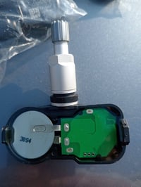 شباب حساسات مال تايرات للبيع رقمي07700312468