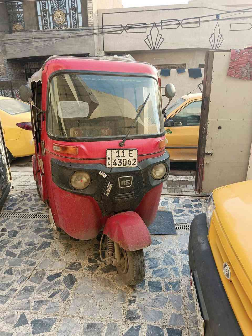 اخواني السلام عليكم اخوان تكتك ١٨ شهر ١١ مكفوله كفاله عامه من الصبغ من الضربه والتكتك احلى من الصور مكاني بغداد العبيدي رئاسة شارع عشرين ما متواجد عل فيس لغوده موس والصفاح موس بس بوشه وبستم مجفت بيها التكتك لا تنقيص ولا تبخير ومرقمه وبأسمي رحمه الوالديكم لحد يكسر بحلال العالم التكتك اذا تغسلها تخبل تطلع سعر 6000000 بها مجال***********
