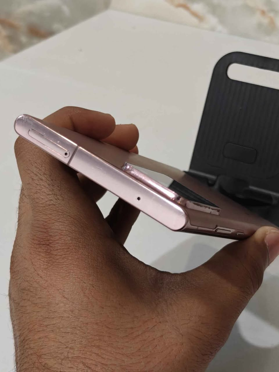 كلكسي نوت 20 الترا 5G
ذاكرة 128 عشوائية 12 نسخة الامريكية 
نضافة خارجية 100% 
فقط الشاشة بيها ذني الخطين ابد ما مأثرات ع لمس 
السعر خاص 
بيع او مراوس حسب الاتفاق 
النجف الأشرف 
 واتساب فقط *********** النجف, العراق
