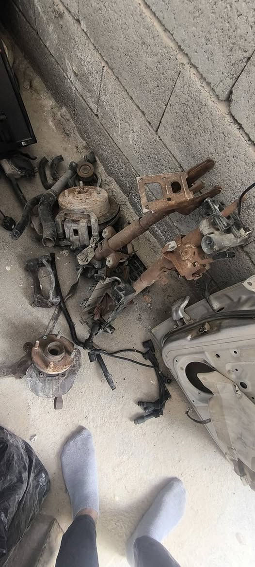 السلام عليكم غراض اوبترا وفورنزه كلمن بسعره


**إذا كنت صاحب هذا الإعلان وتريد حذفه لأي سبب، رجاءا أرسل رسالة إلى الدعم الفني**