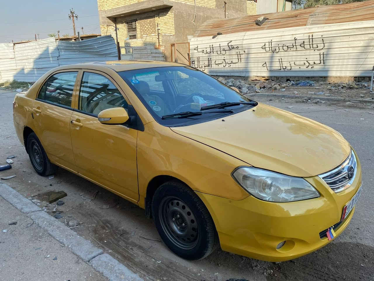 سلام عليكم بي واي دي محرك موديل 2013 محرك هوندا سيفيك بدون تحوير نفسه عل عقل وضفيره تشغيل عن بعد فتحه بدون ضربه سياره جديده بسمي هزه جديده رقم بغداد مميز عنواني بغداد مقابيل مرور اطوبجي تدفئه تبريد صدر كهربائيات مملعوب بيها على وضع شركه ستخدام شخصي سعر 50 بيها مجال قليل ***********
