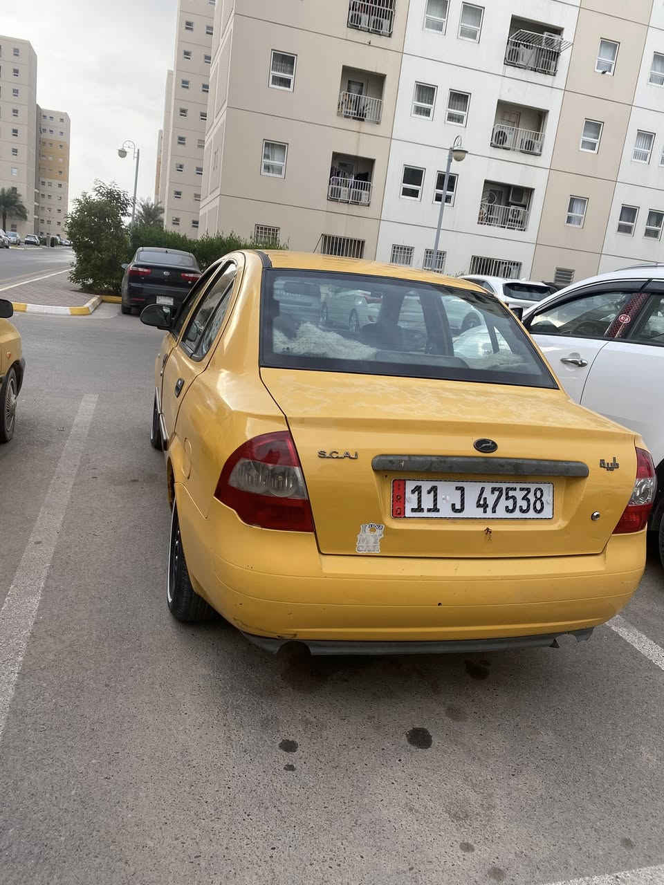 السلام عليكم للبيع سيارة طيبة موديل 2015 مكفولة سيارة جاهزة من كلشي محرك وكير خير من الله 
السيارة بسمي تحويل ثاني يوم رقم انكليزي 
السعر ٤٢ وبيهة مجال 
العنوان بغداد مجمع بسماية السكني.          رقم الهاتف 
***********
