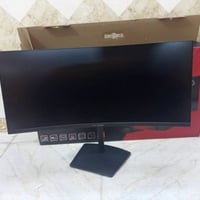 شاشة كيمون حجم 32 مقوسة مكاني بغداد العبيدي 07742310295