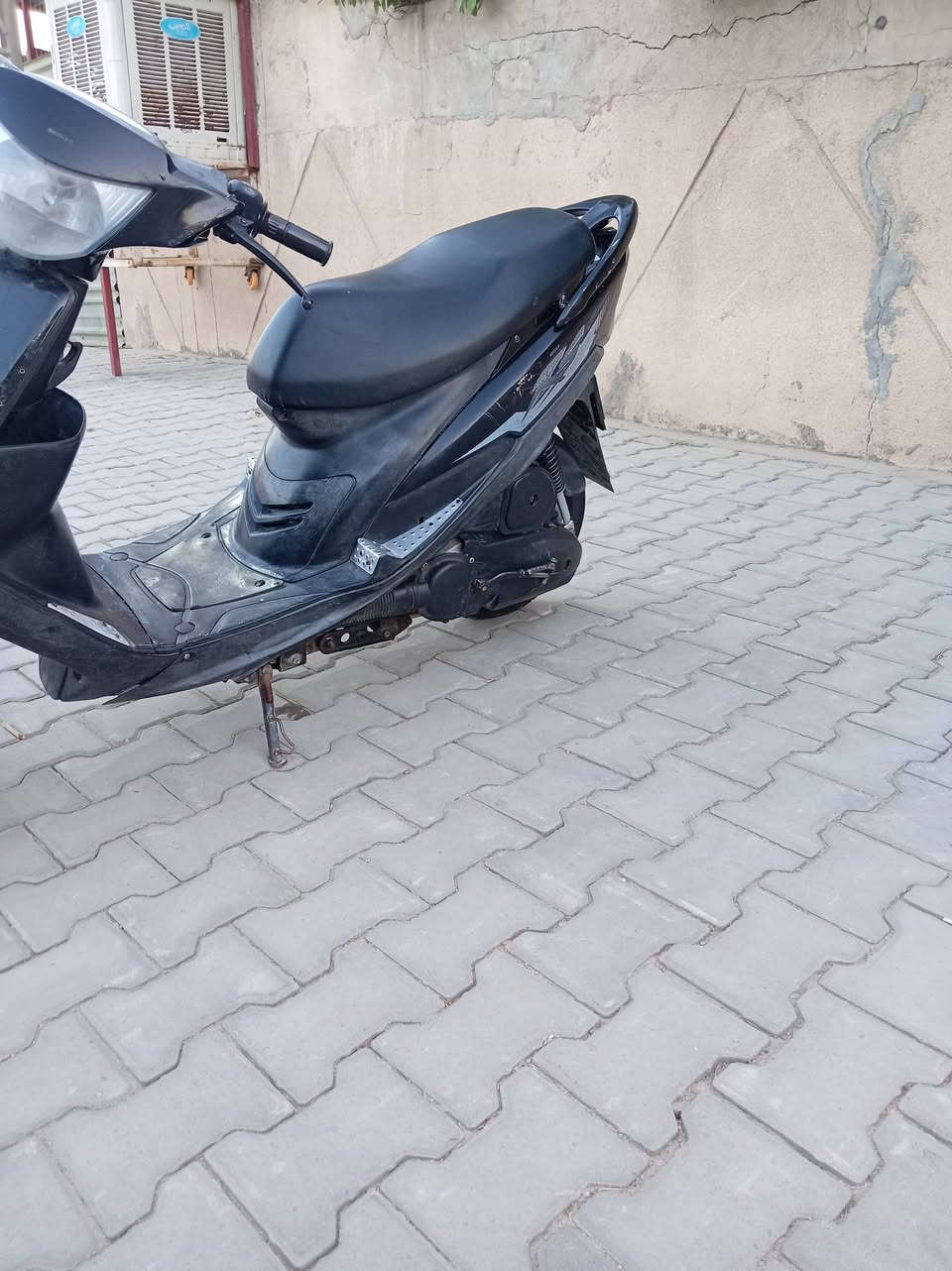 السلام عليكم
ماكس عدله للبيع
محرك مفتوح ولفات كهربائيات كله شغله سلف هندر مابيه كل نقص بس باتري ضعيف شلعه ومعدل مكينه ناعمه السعر ٤٢٥ قفل ***********
