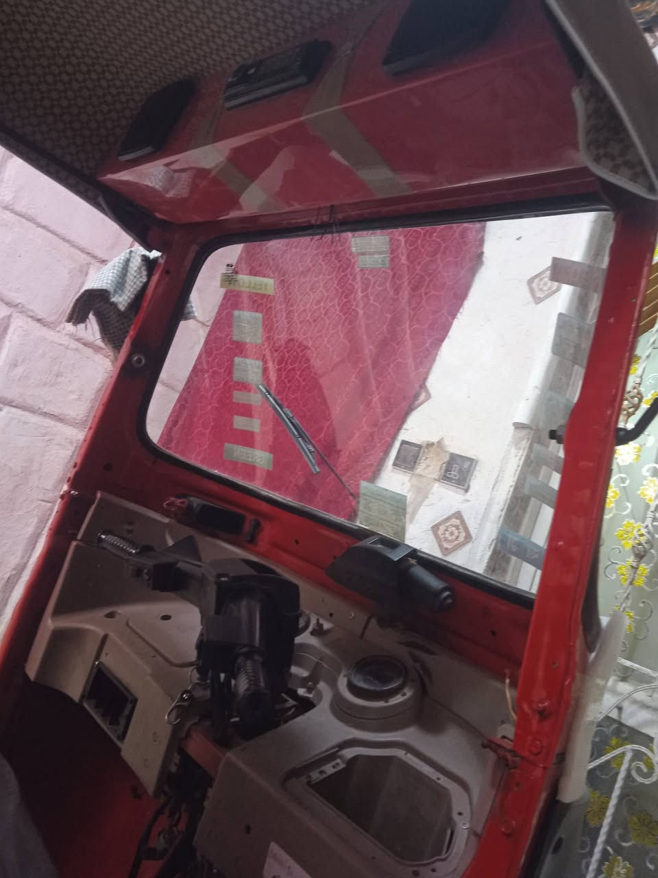 17شهر12معمره تعمير كامل أوراق أصولي المصطفى للبيع سعر 3850وبيهه مجال العنوان بابل ***********
