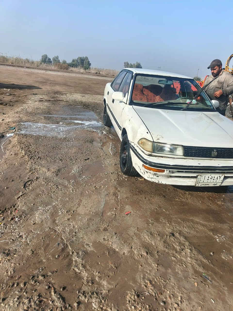 السلام عليكم
كورلا موديل 89 سياره جاهزه من كلشي مكينه وكير وحداديه وتخم تاير وكهربائيات كلها شغاله مصفره من الغرامات سياره خير من الله ماناقصها شي 

السعر37 وبيها مجال بسيط حگ الجيه

للتواصل***********
#ناصريه_الغراف
