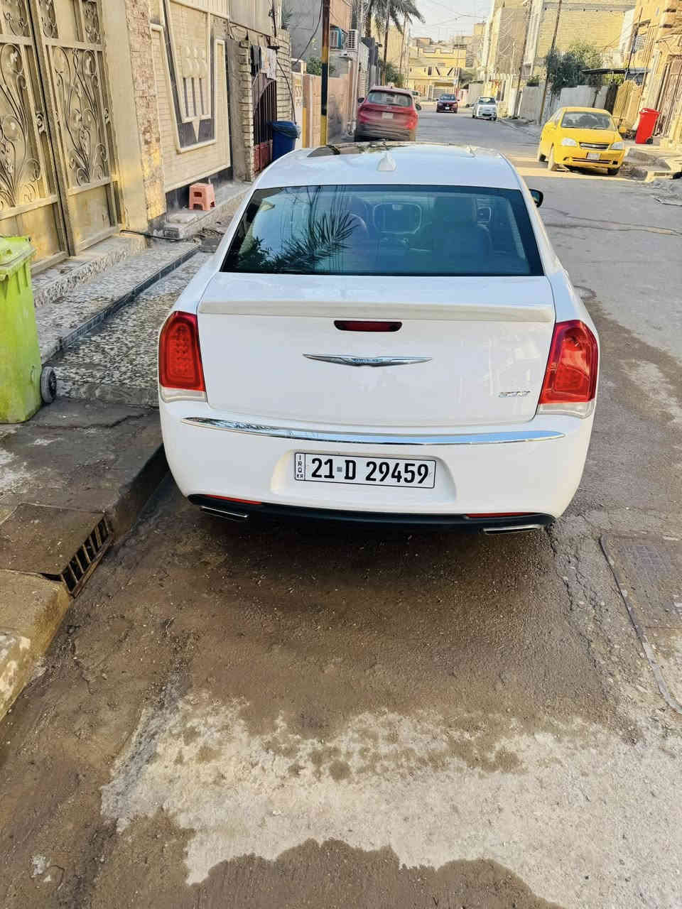 السلام عليكم للبيع اوبامه موديل 2016 سياره كلين تايتل صار بيه بل عراق جاملغ الخلفي صبغ بدون دواخل سياره جديده وجاهزه تخم تاير جديد صدر جديد سياره جلد كشنات دفئه رقم سلمانيه بسمي معروضه 240 وبيه مجال رقمي *********** مكاني بغداد
