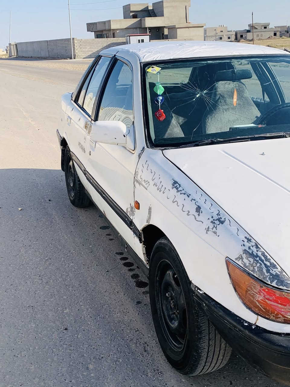 السلام عليكم 
للبيع فقط 
مستبوشي لانسر موديل ١٩٩٢
رقم كركوك شرط التحويل 
كير شرط 
محرك مال گصه شرط 
صدر طبه جديد 
كهربائيات كلها شغاله 
جوم كلهن شغالات 
مسجل شغال 
داخلها جديد 
سقفيه جديده 
٤ بطاين جدد 
ارضيه جديده 
مسمكره كامله 
السعر ١٩ وبيها مجال 
للاستفسار 
***********
***********

مكان السياره قضاء العلم
