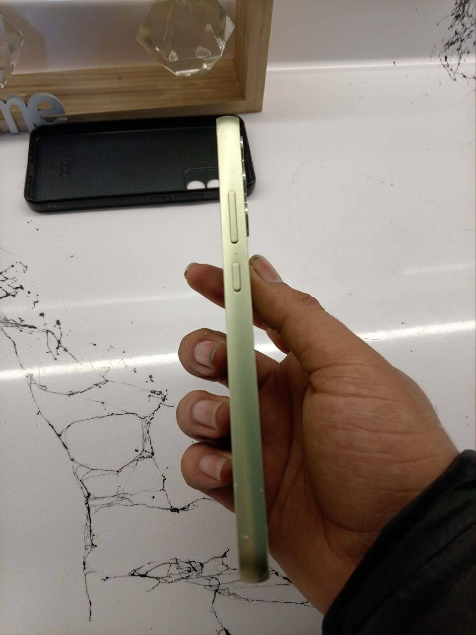 A34 5g فرۆشتنی خێرا
بۆ فرۆشتن  150 هەزار قفل
نەکراوەیە تەنها ئەو بەرگەی کرایتەوە بەزەمان یەک برغوی بانەدراوە
تەنها بلوتوز ئیش ناکات بە بەرنامەی کۆمپیوتەر دێتەوە
هێتفۆنی بیلادی دیاریە لەگەڵی❤
رام8+4
128گێگا 
5گ پەنجەمۆر لەشاشە
شاشەی سوپەر ئەمۆلید 10HRD   
120 هێرتز
فول مواسەفات  شاشەی شوختی نیە تەبعی نیە هەموو گیانی بەشەرتە دەبڵ سەماعە 2سیم میمۆری  شوێن هەولێر


**إذا كنت صاحب هذا الإعلان وتريد حذفه لأي سبب، رجاءا أرسل رسالة إلى الدعم الفني**