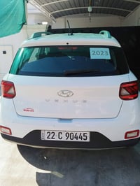 للبيع هونداي فينو 2023 السلام عليكم فول المواصفات رادارالجانبي والخلفي...