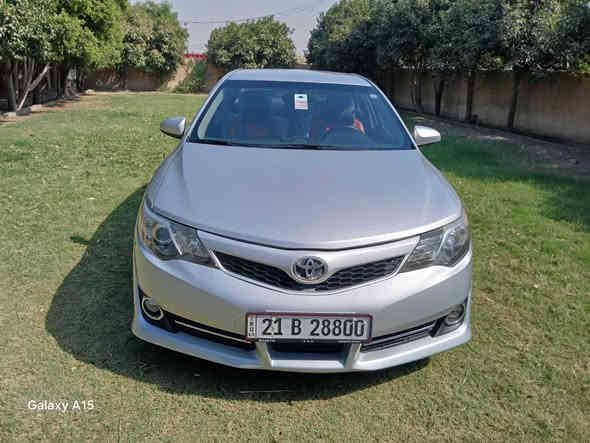 السلام عليكم 
عندي تويوتا كامري خليجي
سلفر موديل 2014
رقم سليمانية 
بيه قطع صبغ 
السعر تواصل الاتصال
***********
