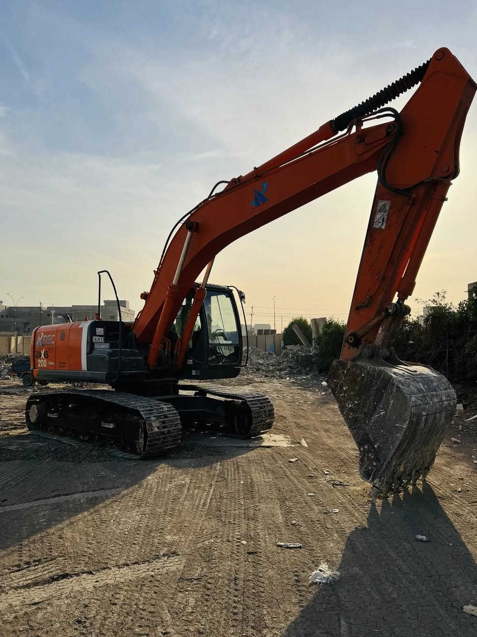 السلام عليكم حفاره Z3 موديل 2013 للبيع مأساس جك همر الحفاره نضيفه كلش المكان حله للستفسار 

((‭٠٧٨١ ٠١٠ ٨٥٩٥‬))
((‭٠٧٧٣ ٢٨٠ ١٤١٨‬))
