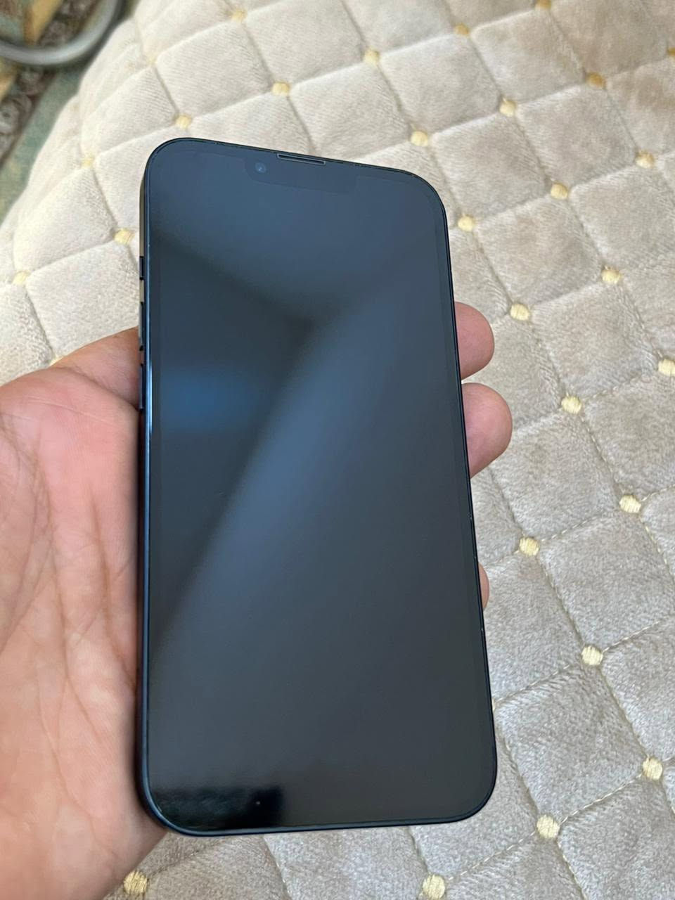 5ا للبيع: آيفون 13 عادي (iPhone 13)
الجهاز بحالة الوكالة ونظيف جداً (أخو الجديد) ++ الوضع العام: الجهاز قطرة نظافة، ما مفتوح ولا مصلح ولا مبدل بي أي شي نهائياً (على الفحص
والشرط).
سبة البطارية: H %88 (أصلية وتطول وياك يوم
كامل بالراحة).
الملحقات: بدون ملحقات
المساحة التخزين:128
• الملاحظات والميزات:
الجهاز استخدام نظيف ومحافظ عليه حيل (بدون أي شخوط أو عيوب).
كلشي بيه شغال (Face ID, True Tone) وعلى
وضع الشركة.
السعر: [480] (بي مجال بسيط للشراي الطيب).
9 الموقع: [بغداد-الغزاليه]
ما للتواصل والاستفسار: راسلني على الخاص أو اتصل على الرقم: ***********
