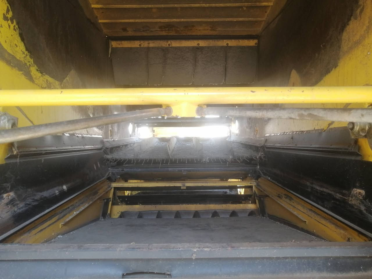 سلام وعليكم يوجد كادر أدامه جميع ال حاصداد نيهولند الستفسار عل رغم ***********
