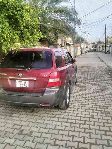 سلام عليكم عندي سورنتو مديل 7 خليجي محرك 3800 مكفوله لاتنقيص ولا تبخير كير ومحرك نضيف مصبوغه عام الجامليه فقط الجاملغ الخلفي والبنيد الجامليه كهربائيات كله شغاله تبريد تدفئه سعر 105 بيه مجال مكاني واسط الحي..باسمي  ***********
