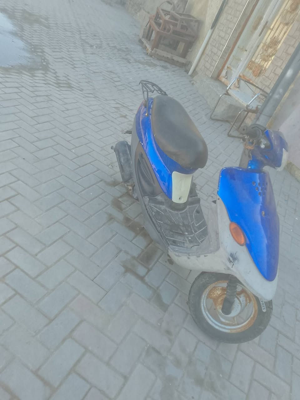 سلام عليكم دراجه بيجي هندر واحد حلوه مرتبه مال كسبه مبدل كابريتر جديد وبلك جديد يعني المقصود ما تعبك سعر 180 قفل بدون حراج دراجه حليوه
***********
