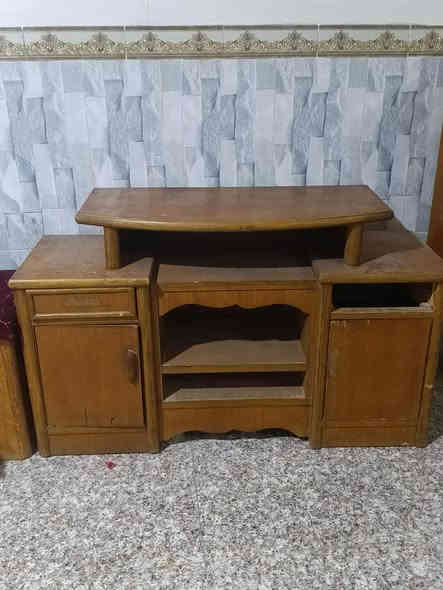 غراض للبيع كلمن وسعره الشراي يتصل ***********
