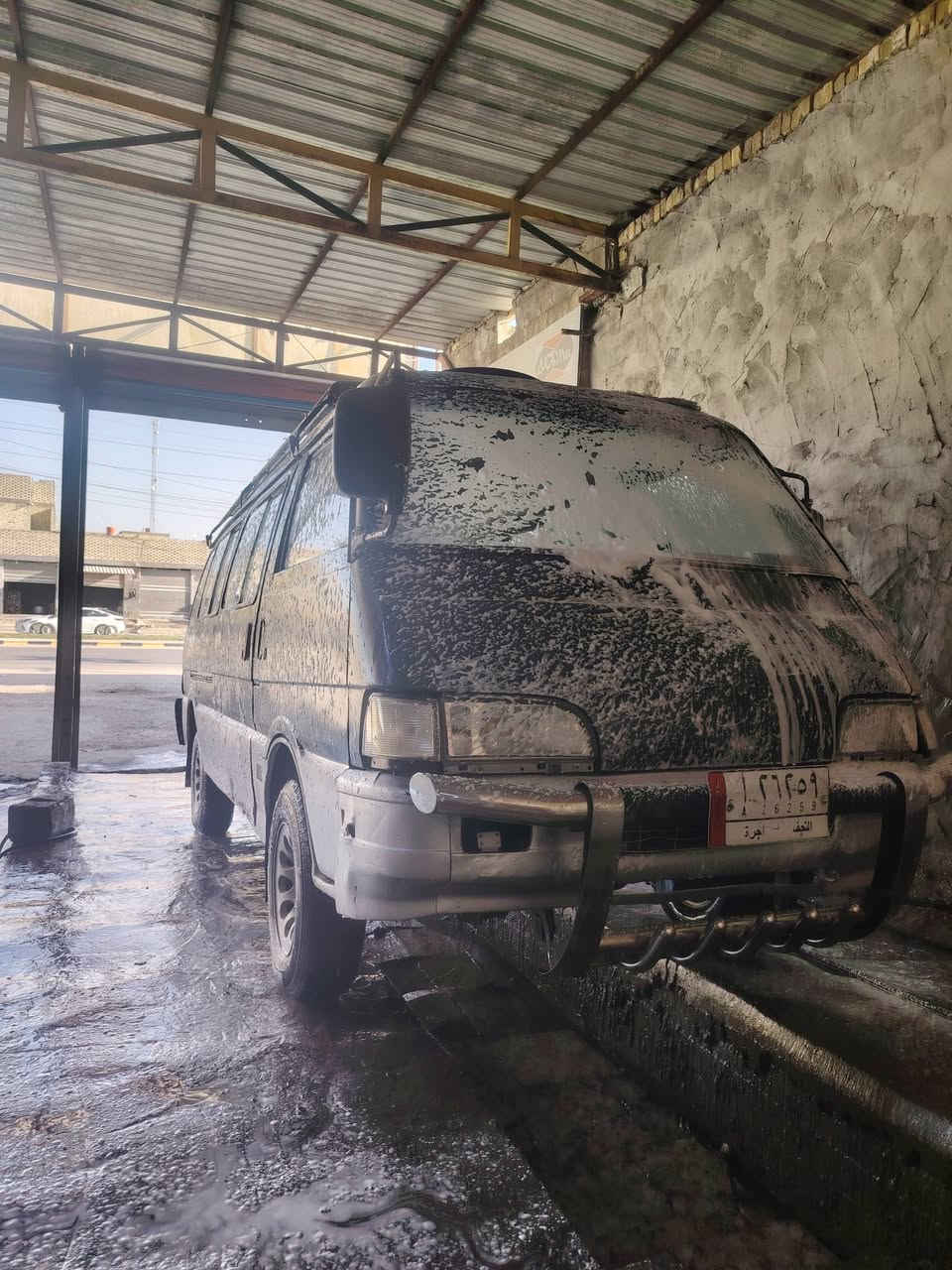 السلام عليكم كيا اسيا موديل 1994 سنويه ساقطه رقم الماني السياره ستوهة معمره بس صبغتهة مو حلو
السياره جاهزه من كلشي حداديه جديده ما صارلهة شهر تخم تاير اليوم شديته كهربائيات كامله مكينه وكير واكسن ع شرط وستوهة طالعه من الدوشمه بس الدوشمه كلفت مليون السياره كبل للشارع مكان السياره النجف الكوفه تريد مداور تريد وكاله  السعر 45 وبي مجال للاستفسار الاتصال ***********
