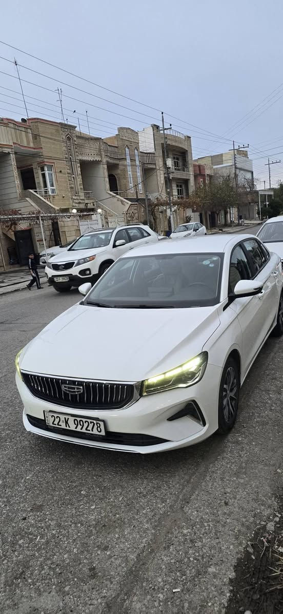 سلاو 
(جێلی ئێم گراند ٢٠٢٥ ) نیو بۆنیت سبوخ ٢ . ٣ جێگەی ساردەکوتە  نیو مواسەفات زەمانی شەریکەی لەگەڵە سەیارەیەکی زۆر خاوێنە ماڵی دۆستە
ژ:م*********** أربيل, العراق
