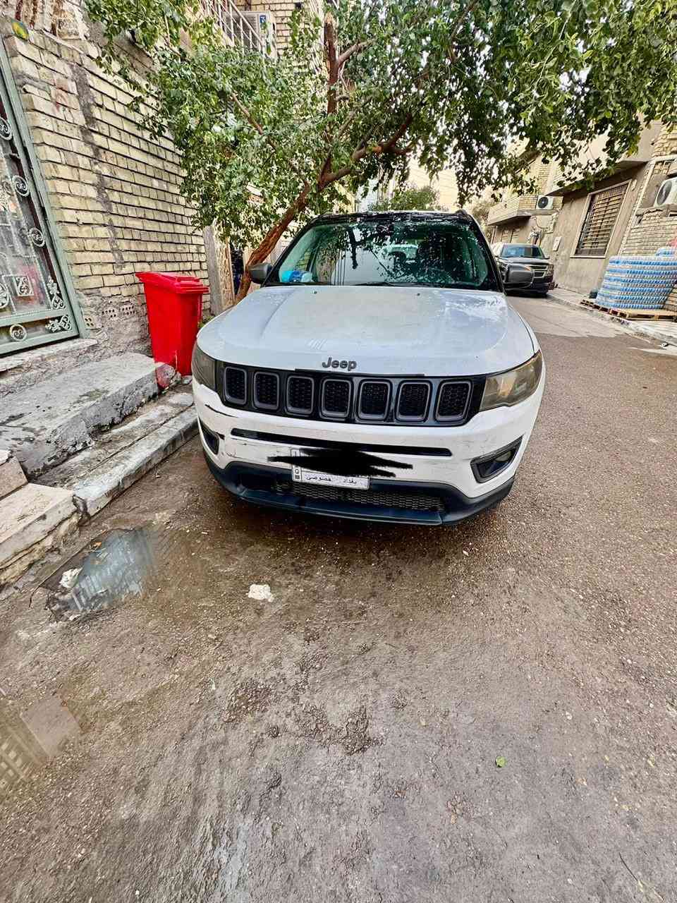 جيب كمبارس دفع رباعي اربع مودات
1محرك 4سلندر 
2كامره +الجامه البصف السايق وكفات
3:عدد الركاب5

الاستفسار يرجو |>>>
⬇️
لاتصال على الرقم  التالي 
***********
