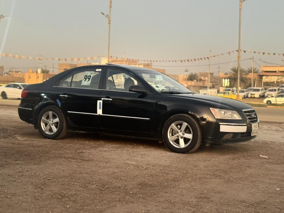 سلام عليكم سوناته مريكي كلين بدون حادث صبغ جاملغ و باب بدون داخل شرط سونار كينه ٢٤٠٠ دوش مكين وكير وحداديه وتبريد وتخم تاير كله جديد تريد وكالة تريد تحويل ٩٥ وبه مجال واسط الحفريه ***********
