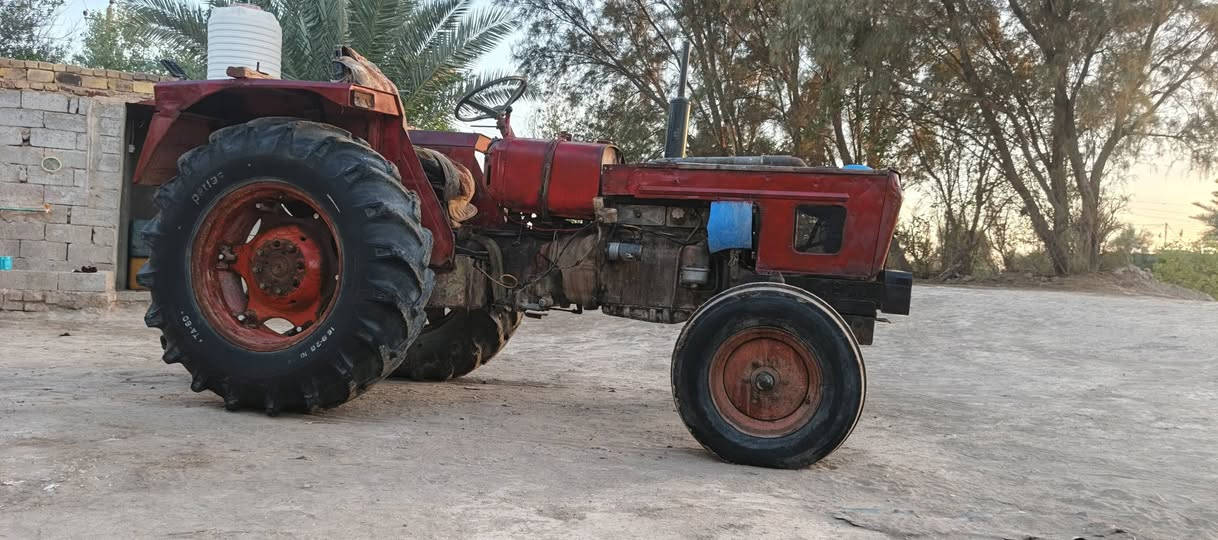 عنتر 71جاهزه من للعمل مكينه كير جهاز رفع كله جديد مكينه عل شرط تايرات نضاف سدره جديد باور المكينه رقم اصفر صدامي باتري جديد دينمه سلف كله نضيق المكان دوانيه غماس للستفسار ***********
