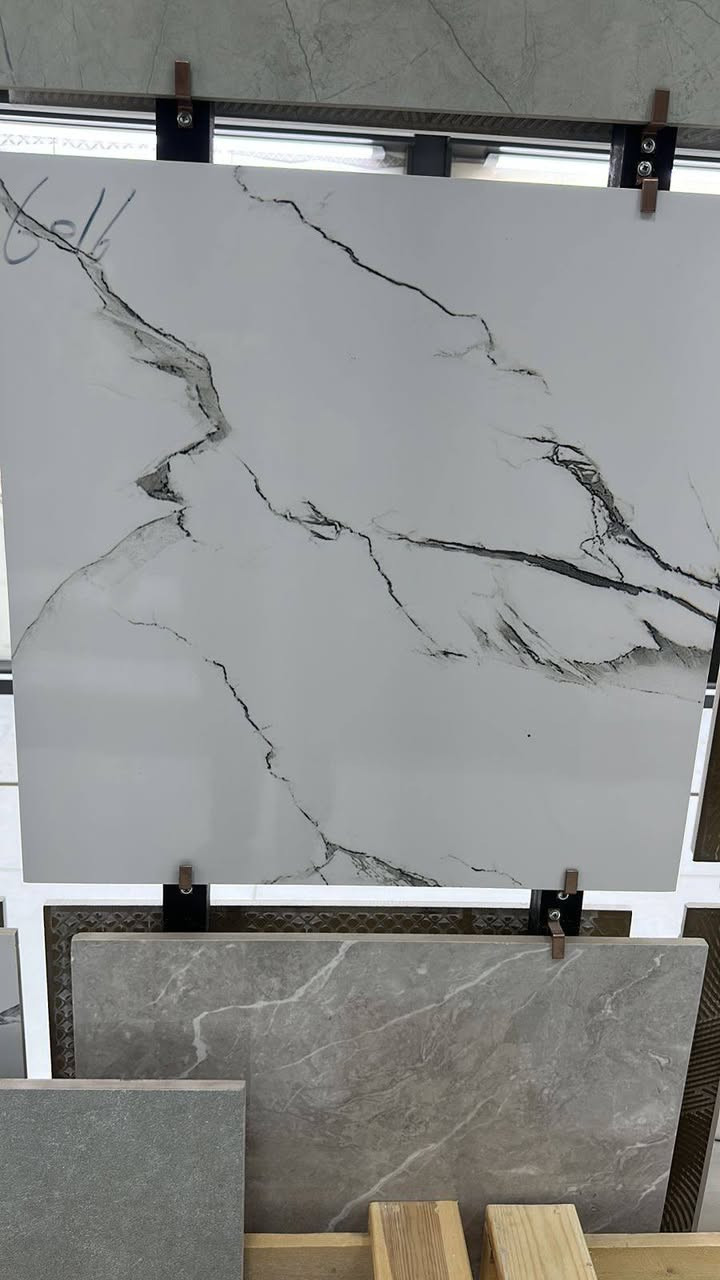 #سلام #عليكم
 
#شركة #الراضي
شجع المنتج لوطني 
 كاشي عراقي باحدث المكابس اوتماتيك  40×40 
وباحدث الجلايات. وناجح 😮
      بل فحص المختبري بأمتياز💡
الرمل مغسول خالي من الاملاح
الحجر مغسول خالي من الشواءب🔍
اسمنت عالي 🖤الجودة خاضع للسيطره النوعيه
ماحلو خالي من الاملاح اساله
ملاحضه نعلن اعن لتزامن الأرضيات كرسته وعمل
كاشي عراقي لموزايك سعر لمتر  مع التوصيل٧٥٠٠💵
كاشي عراقي مطعم بل مرمر سعر 💴11ونص الف   👉🏻المتر مع التوصيل🫴🏻. اتصل  اسعار جوه  السوك😉 ومواد بناء وسراميك وبورسلين

👈 يوجد لدينا اشتايكر 60×40
👈 يوجد لدينا اشتايكر 80×80
👈 يوجد لدينا سنادين مساطب🪑
👈 يوجد لدينا سواقي 
👈 يوجد لدينا بآيات تعليك
👈يوجد لدينا مقرنص 
👈يوجد لدينا حجر
👈يوجد لدينا إزاره
👈 يوجد لدينا رصيف
👈 يوجد لدينا زفت
👈 يوجد لدينا الاين حدائق
👈 يوجد لدينا ثرمستون

مستعدون لتجهيز المشاريع الحكومية والأهلية 
للحجز والاستفسار اتصل على الرقم☎️☎️
 ***********  وستاب
 
*********** وستاب

***********وستاب
#يارزاق #يارزاق
