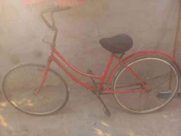 سلام عليكم بيسكل بناتي بطه التفاصيل جاملغه موجود بريك الوره ول كدام موجودات الدكس ول مخدات موجودات السيبايه موجوده كل غراضه موجودات السعر 40 وبي مجال العنوان الزعفرانيه الرقم ***********
