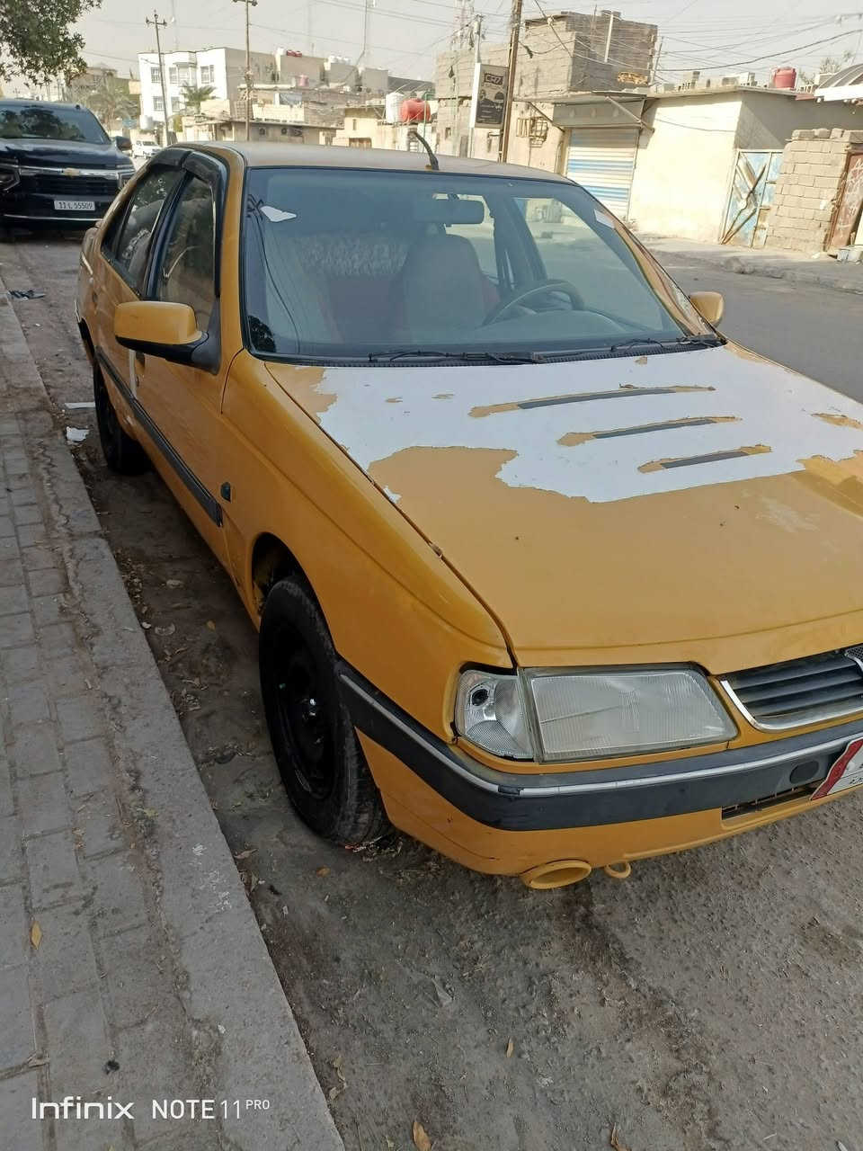 السلام عليكم متوفر سيارة بيجو بارس ٤٠٥  موديل ٢٠١٦ محرك و كير خير من الله تبريد فول تخم تاير جديد حداديه ٥٠٪  السعر ٣١ ورقه + كهربائيات جديده و لايت زنون 
العنوان البصرة شارع كازينو لبنان 
الرقم : ***********
