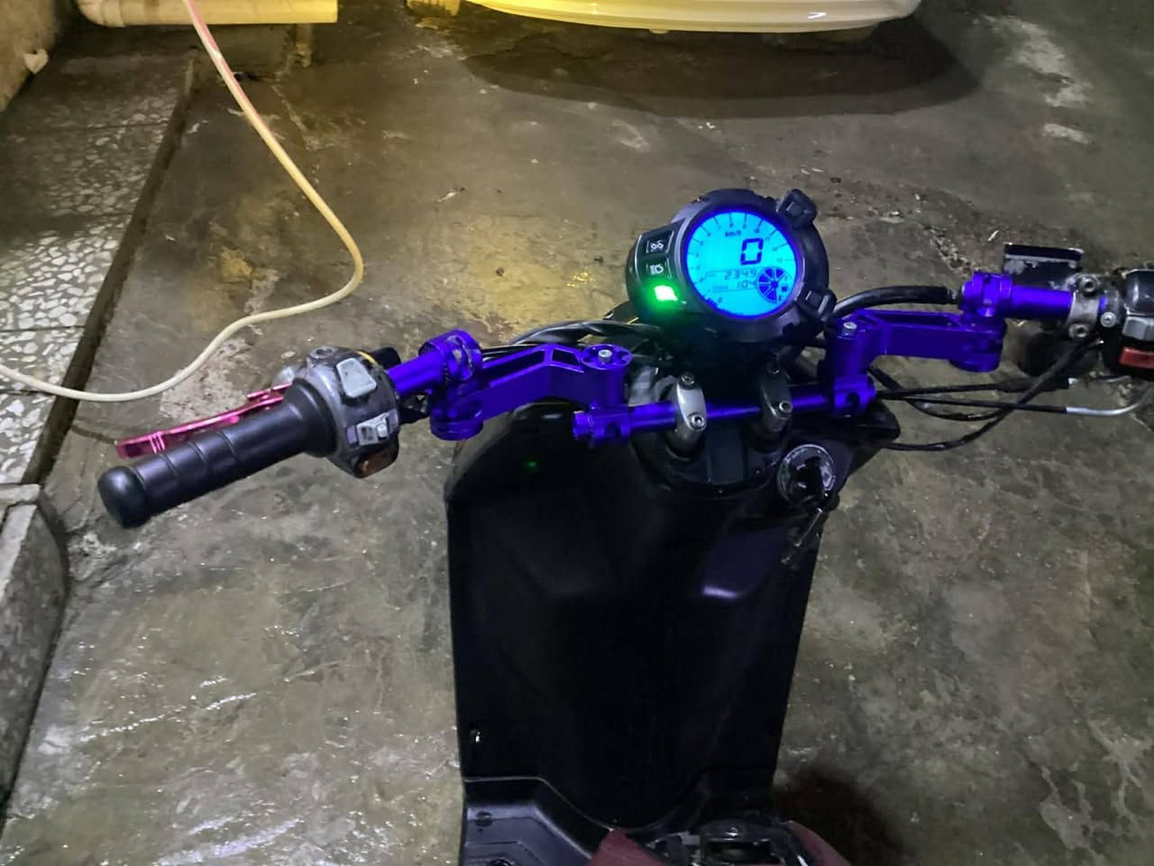 سلام عليكم دراجه سكنس جبلي بوشه ٥٨ ستيرن رياضي يدات رياضي دبلات رياضي دراجه هاون سلف كبير مكاني الحريه واتس  ***********
