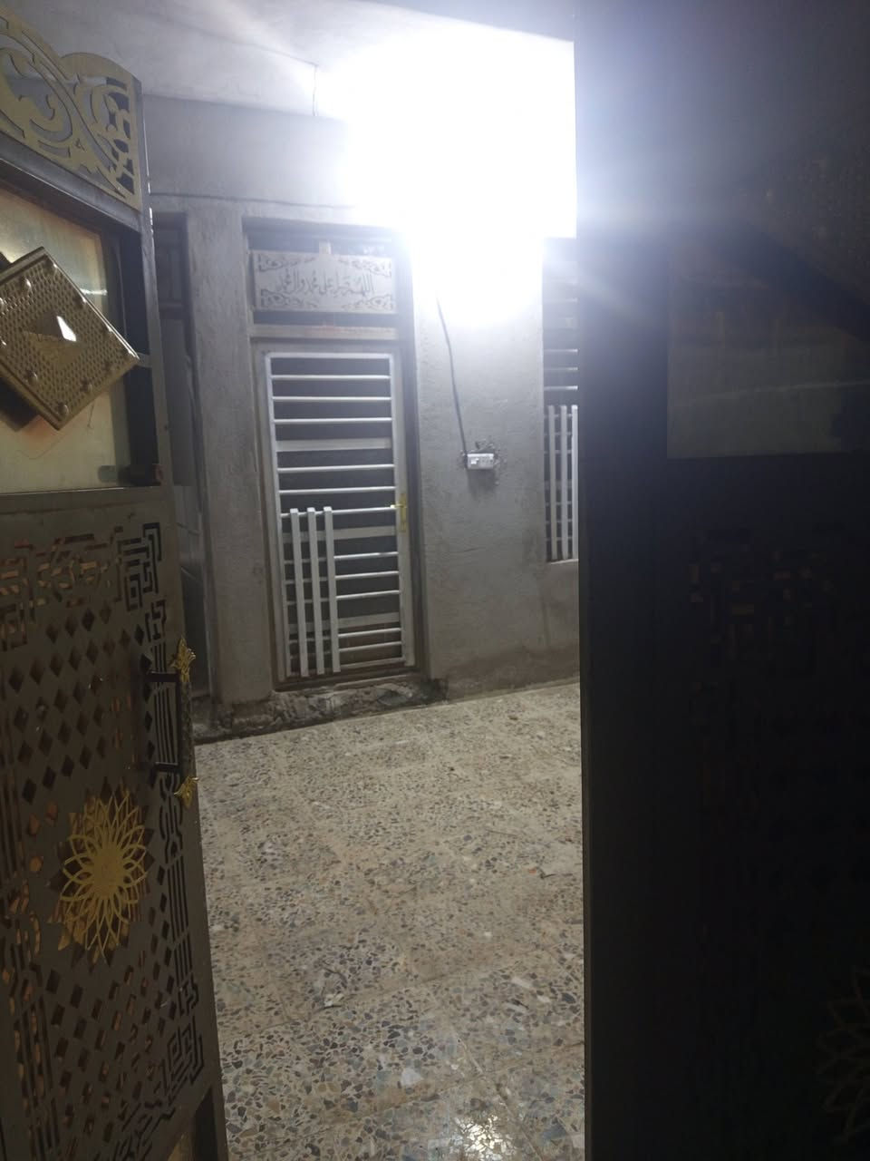 السلام عليكم 
بيت للايجار جديد بوب الشام بستان بشار مساحه 100م
للاتصال ***********
