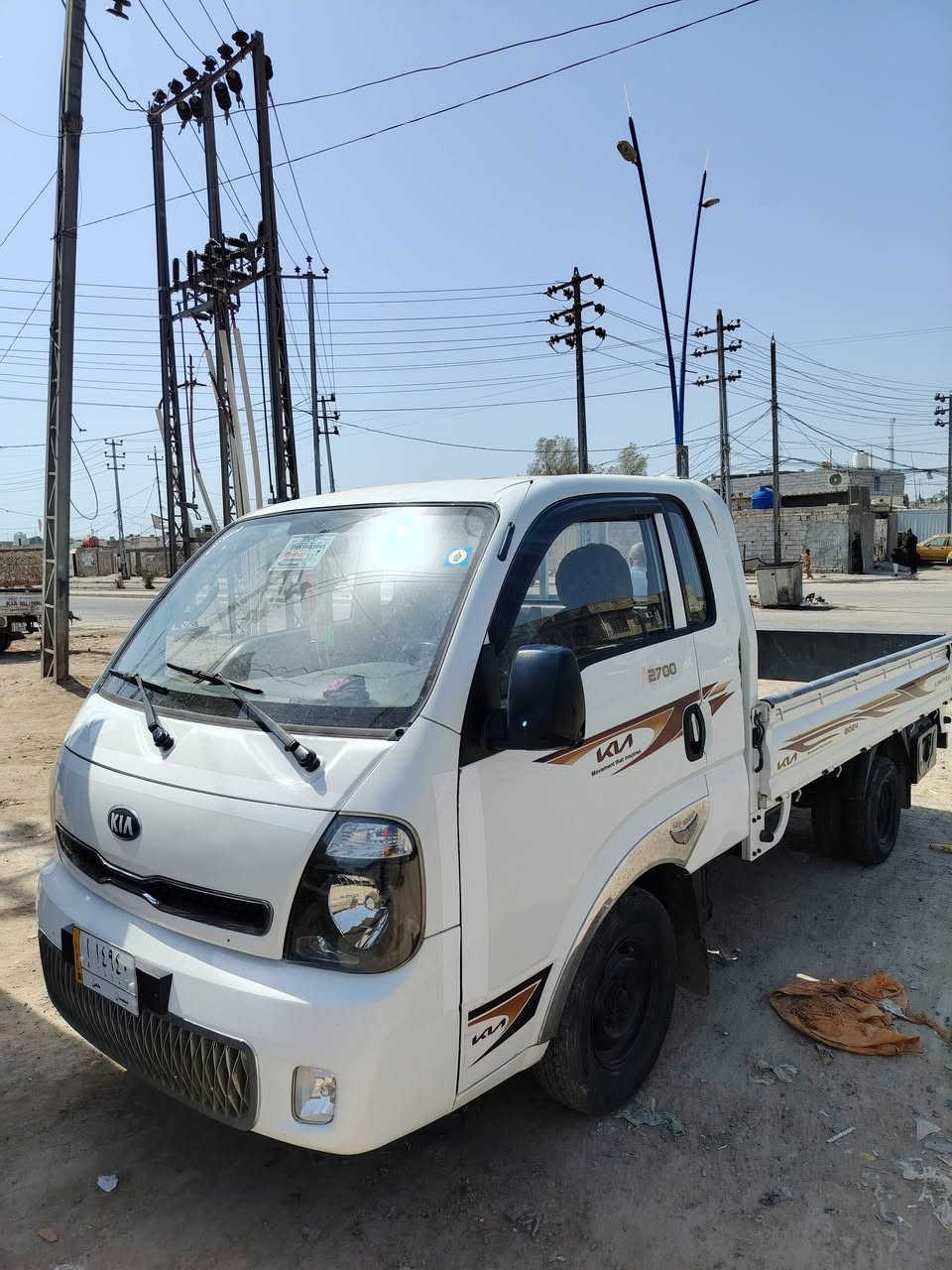 السلام عليكم كيا حمل 2016 سياره جديده جاهزه السعر اتصل على رقم ***********
