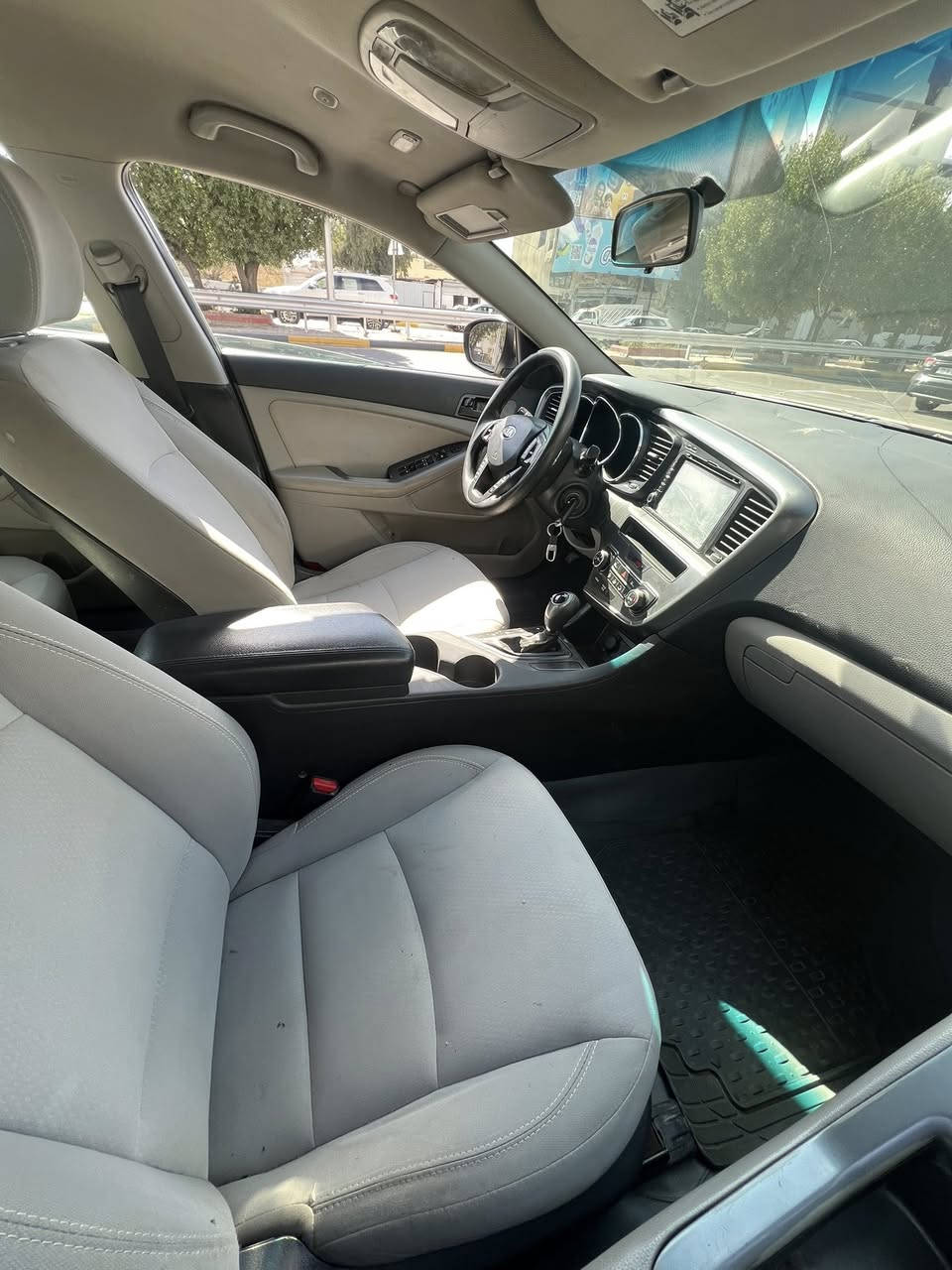 سلام عليكم اوبتما موديل 13  امريكي بيه قطتين صبغ فقط محرك 2400 كير محرك كفلاه تبريد ثلج صدر امامي خلفي جدد سياره خير من الله سعر 115 مكان بغداد جكوك رقم تلفون ***********
