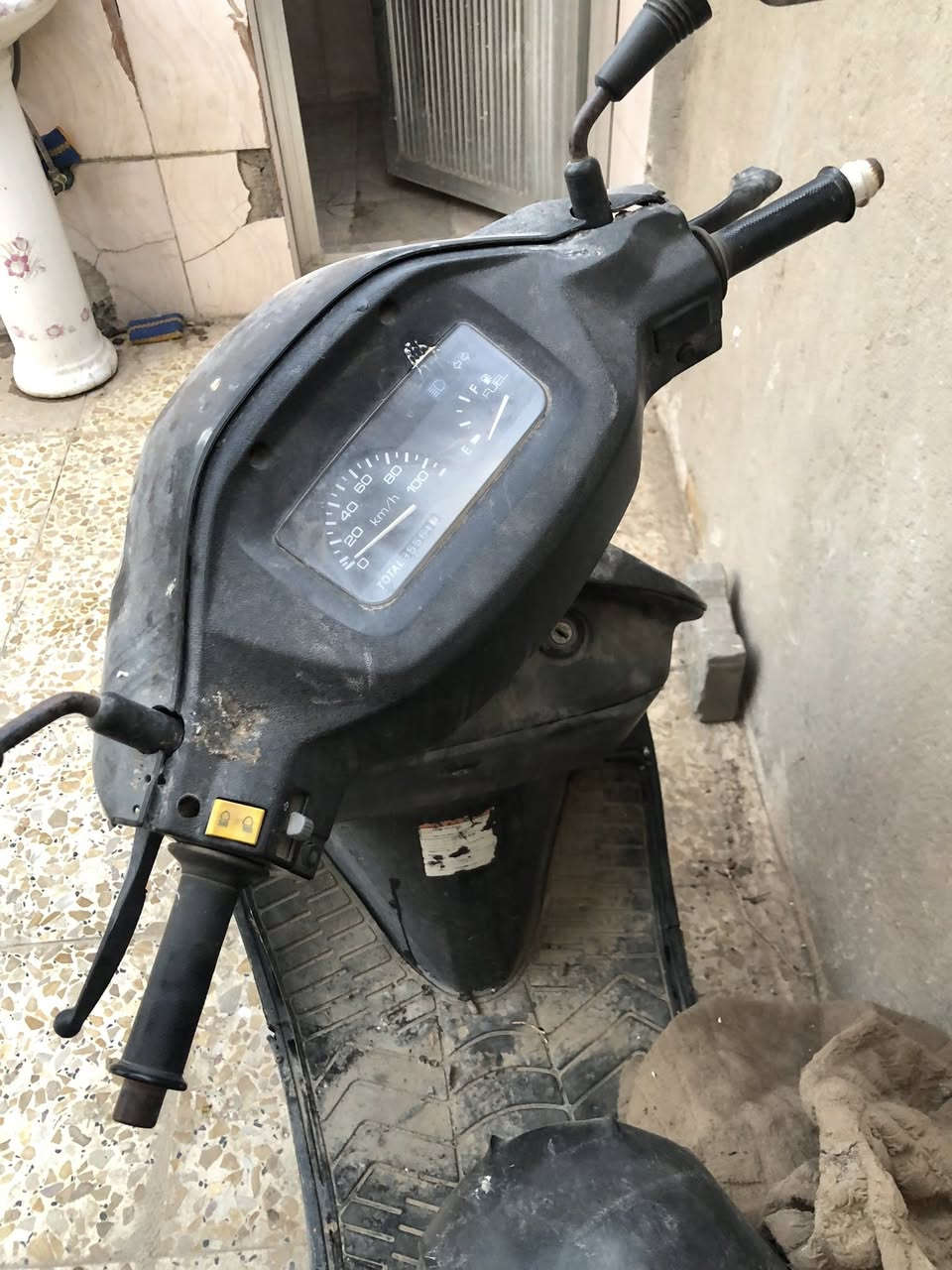 دراجه متروكه مادري شبيه البيع كوم حديد ابيعلك ***********
