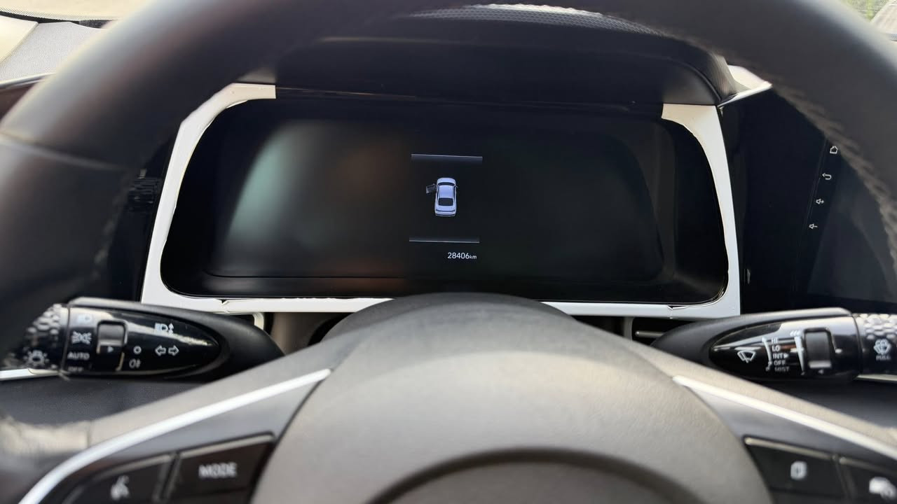 سلام عليكم رمضان كريم 🤍
البيع هونداي النتر تجميع صيني 2024 
رقم اربيل بسم شركة تحويل او كاله حاضر 

مواصفاتها : 
فتحه سقف 
كروز سرعه 
كشنات جلد داخل اسود 
تبريد قطعتين 
حساسات خلفيه + ماميه 
تحكم ستيرن 
عينه دتجتل عداد الكتروني 

وسياره تجي مواصفاتها 1/1 فول الفول ✅

سياره كفاله من صبغ تبديل او بارد وسياره نضيف و جديد 

سعره : 140 وبيها مجال الشراي بدون كسران المايعجبه سعره يعبر المنشور 

عنوان / البصرة 📍

رقمي / *********** 📞
