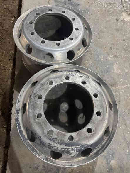 زوجين حرفش كروم لبيع لتصال ***********
