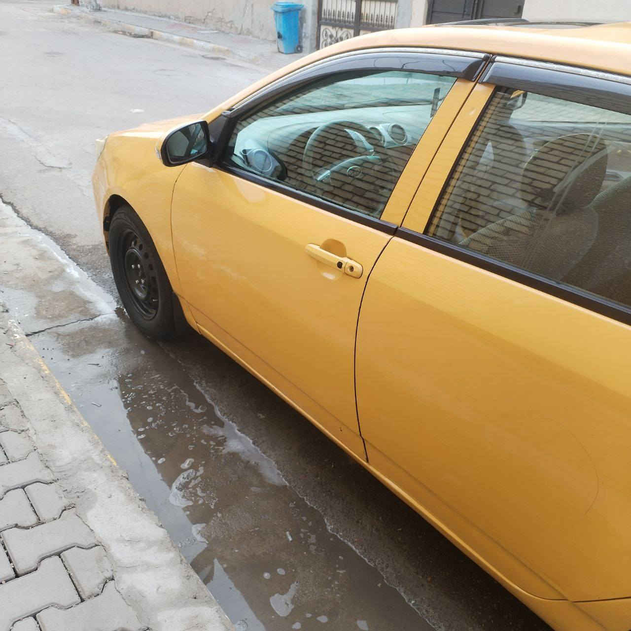 سلام عليكم سياره  بي واي دي 2013 مكينه كير مكفولات معمرات بس الهلالات مال جاملغ سياره جاهزه وبسمي السعر 55 
رقم الاتصال: ***********
