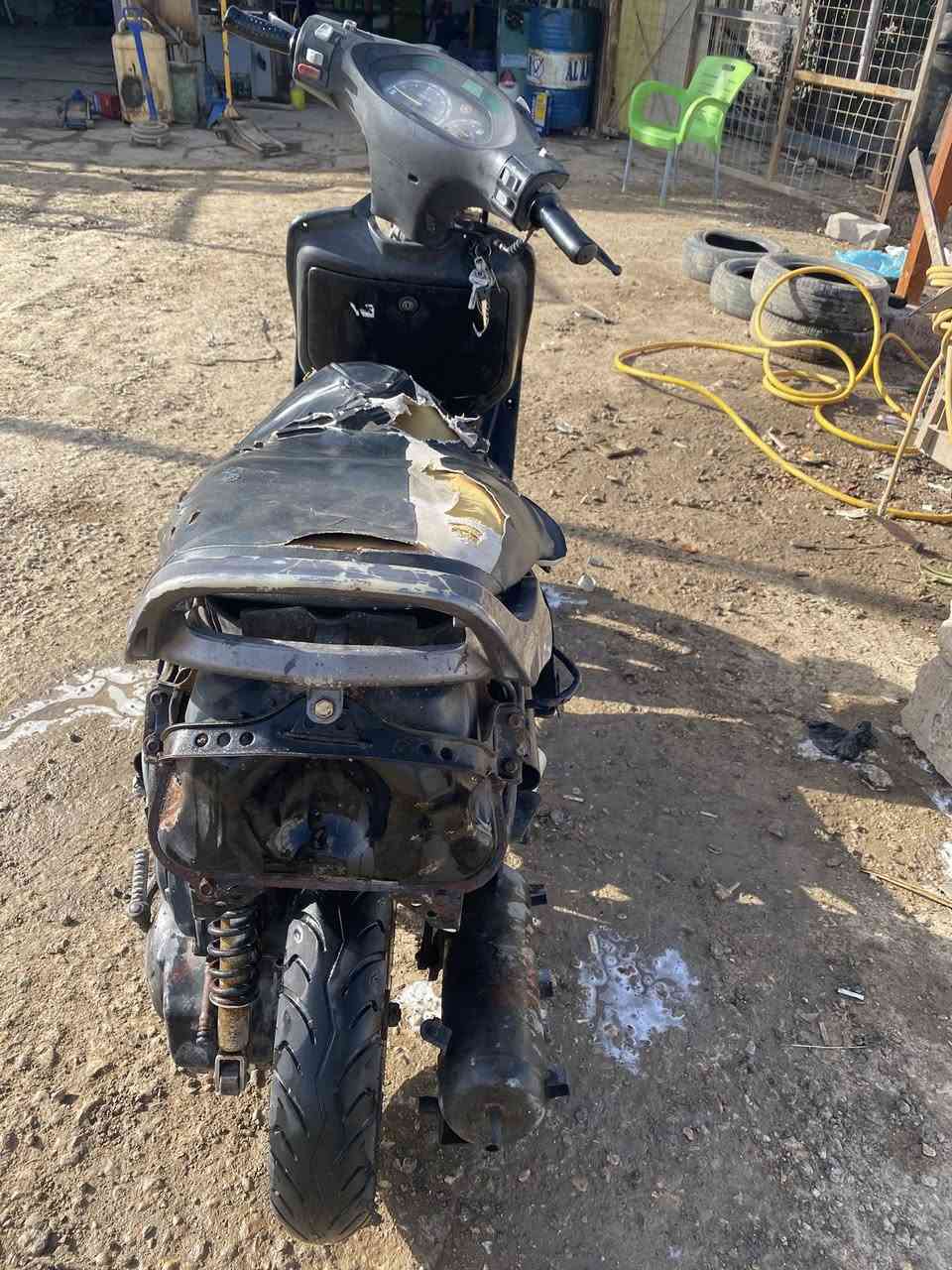 السلام عليكم دراجة فراشة للبيع نضيفة نقصها بس كفرات سواد نضيف تايرات زوج جدد دبلات جدد السعر 125 وبية مجال الهاتف *********** العنوان دوانية حي الجامعة
