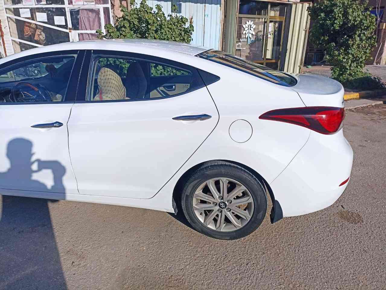 النترى خليجي موديل 2015 مكينة كير حدادية مكفوله بيهه شبر صبغ اثر شخوط وبيه باب بارد السعر 125 رقم بغداد باسمي
مواصاف كامله عدا البصمة ***********
